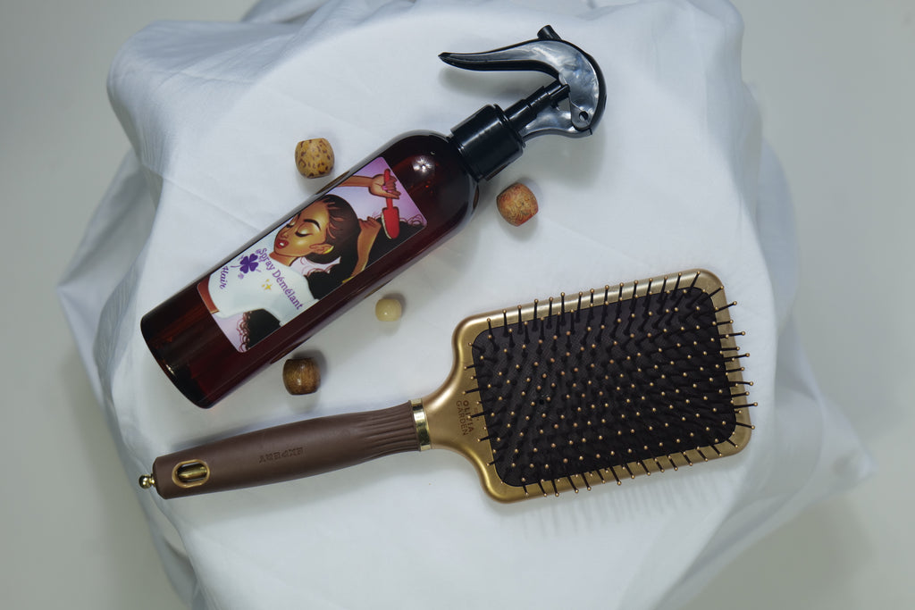 Detangling spray